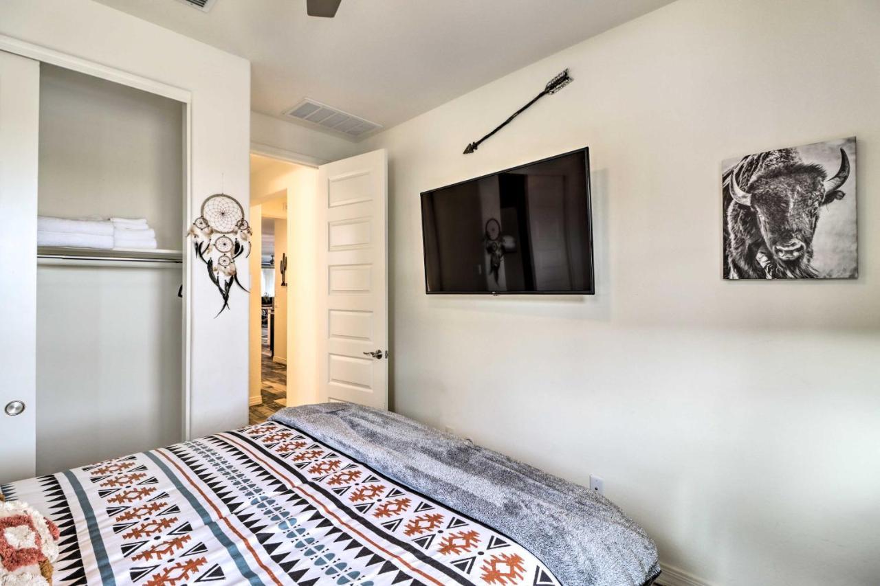 Stunning Goodyear Vacation Rental With Private Pool! 외부 사진